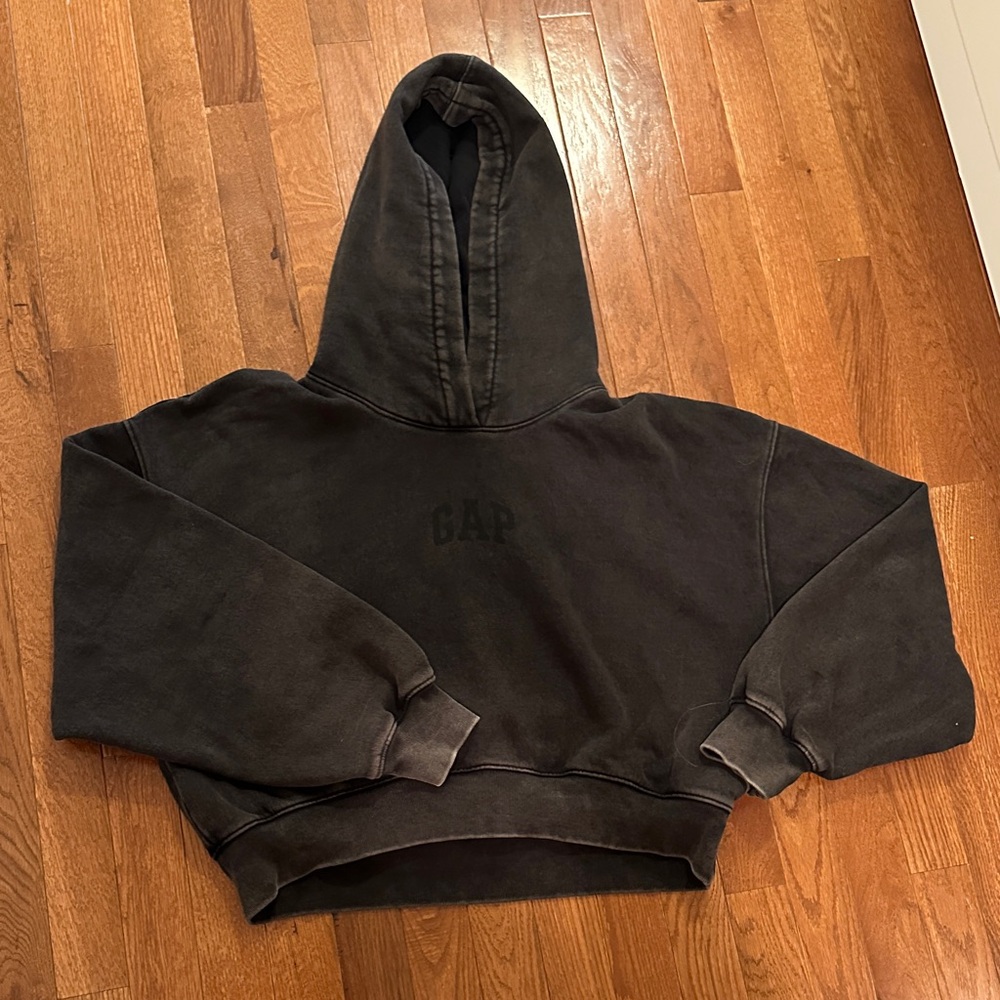 Women’s GAP hoodie